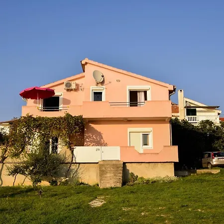Apartments By The Sea Rtina - Miletici, Zadar - 11548 Razanac