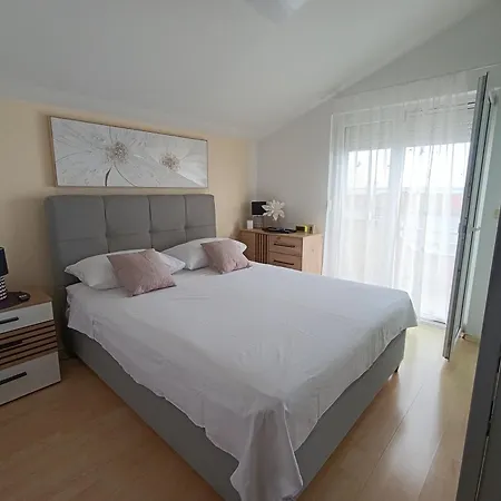 Apartament By The Sea Rtina - Miletici, Zadar - 11548 *